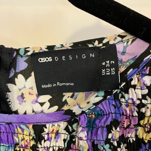 ASOS Flowered jumpsuit - Picture 2 of 3